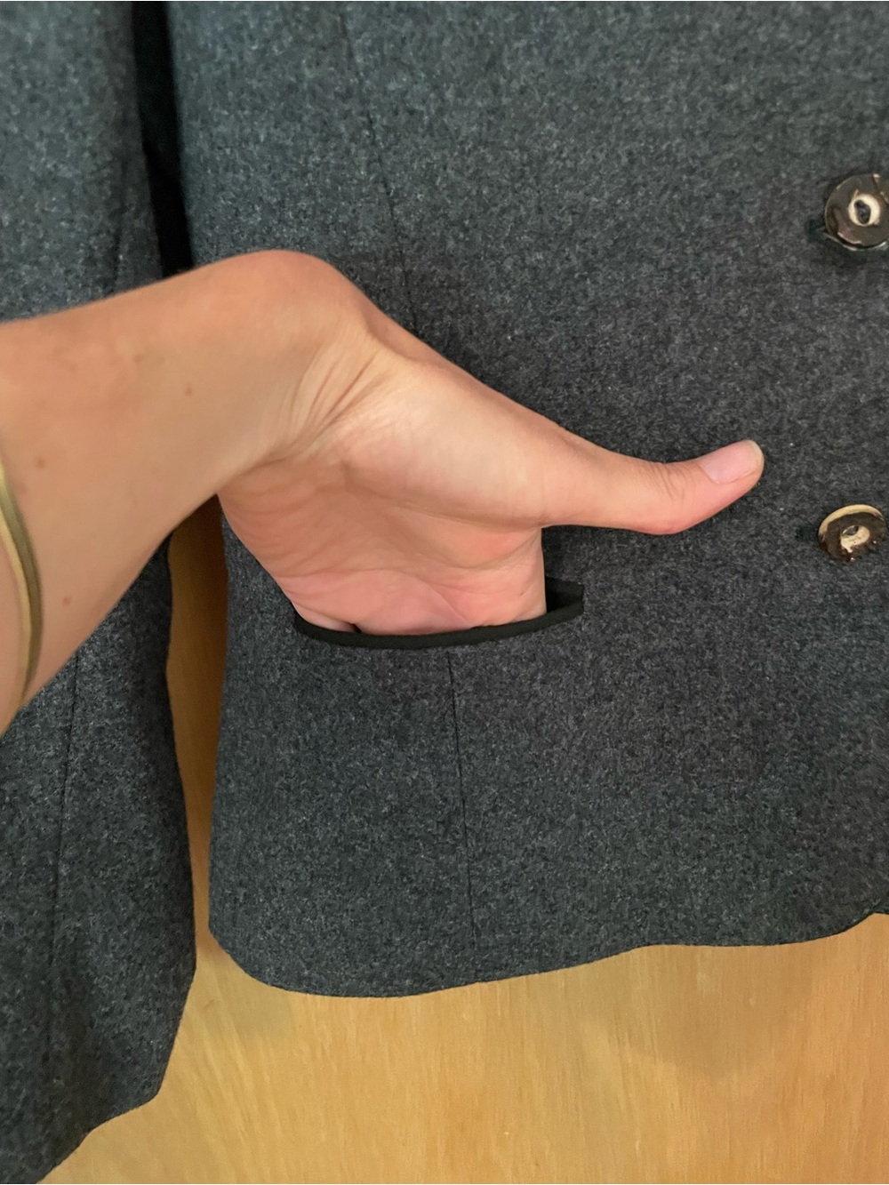 Vintage Tofana Made in Austria Wool Coat Size 2/XS - Picture 4 of 16